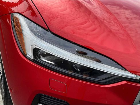 Used 2023 Volvo XC60 B5 Plus w/ Climate Package image 31