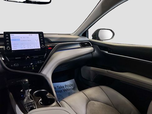 Used 2023 Toyota Camry XSE image 22