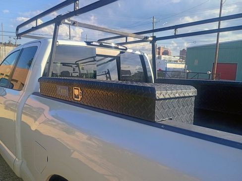 Used 2018 Nissan Titan S w/ S Utility Package RWD image 10