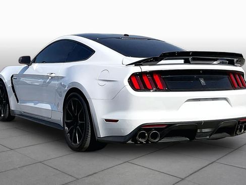 Used 2019 Ford Mustang Shelby GT350 w/ Technology Package RWD image 11
