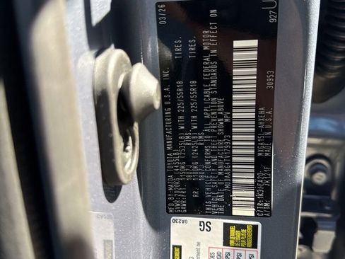 Used 2026 Toyota Corolla Cross XLE image 27