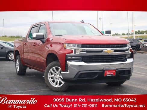 Used 2021 Chevrolet Silverado 1500 LT w/ Z71 Off-Road Package AWD/4WD image 1