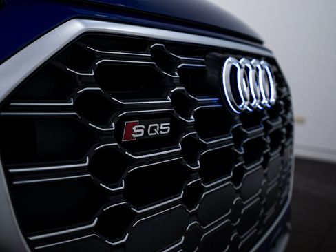 Certified 2024 Audi SQ5 Premium w/ Convenience Package image 20