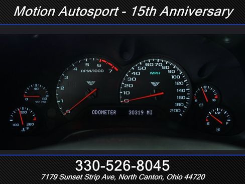 Used 2004 Chevrolet Corvette Convertible w/ Preferred Equipment Group RWD image 24