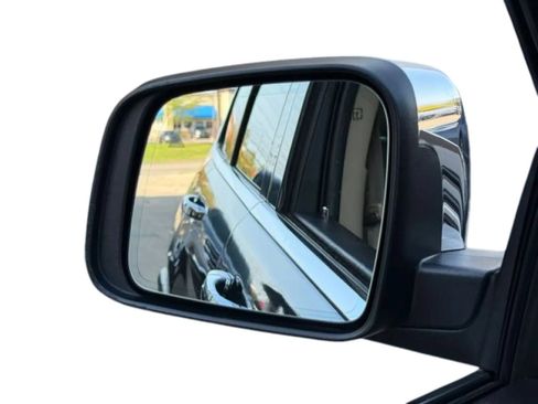 Used 2021 Jeep Grand Cherokee Limited w/ Sun & Sound Group AWD/4WD image 43