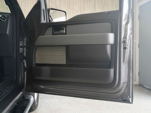 Used 2014 Ford F150 XLT w/ Equipment Group 302A Luxury RWD image 33