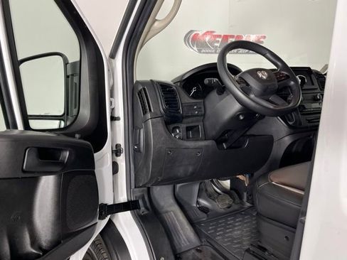 Used 2023 RAM ProMaster 2500 FWD image 22