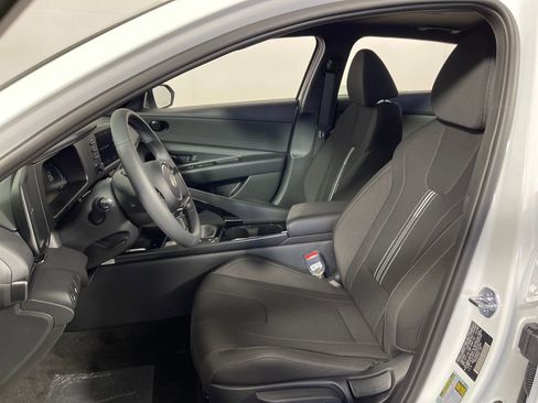 New 2026 Hyundai Elantra SEL Sport Premium FWD image 12