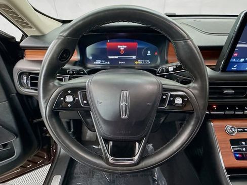 Used 2023 Lincoln Aviator Reserve w/ Equipment Group 201A AWD/4WD image 11