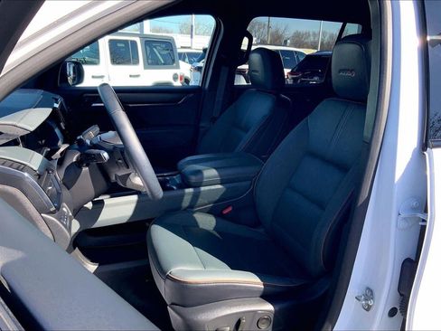 Used 2026 GMC Acadia AT4 w/ Super Cruise Package image 21