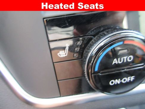 Used 2023 Nissan Rogue SV w/ SV Premium B Package AWD/4WD image 17