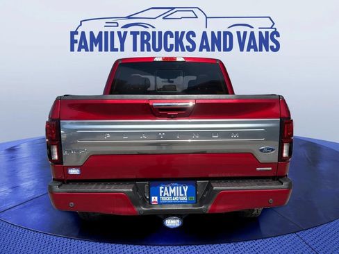 Used 2018 Ford F150 Platinum w/ Equipment Group 701A Luxury AWD/4WD image 4