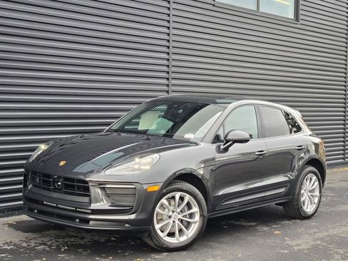 Used 2026 Porsche Macan image 1