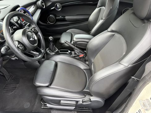 Used 2015 MINI Cooper S FWD image 7
