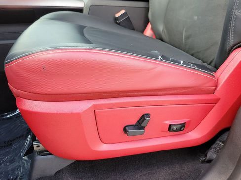 Used 2016 RAM 1500 Rebel w/ Luxury Group image 18