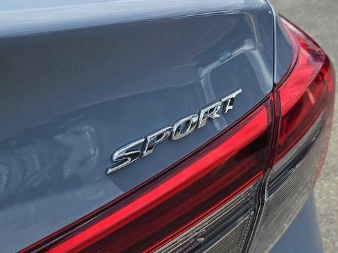 Used 2024 Honda Civic Sport image 12