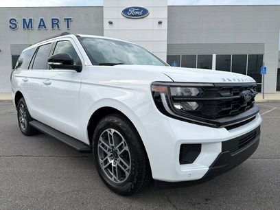 New 2026 Ford Expedition Active