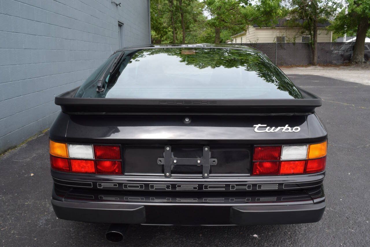 Used 1988 Porsche 944 Turbo Coupe RWD image 22