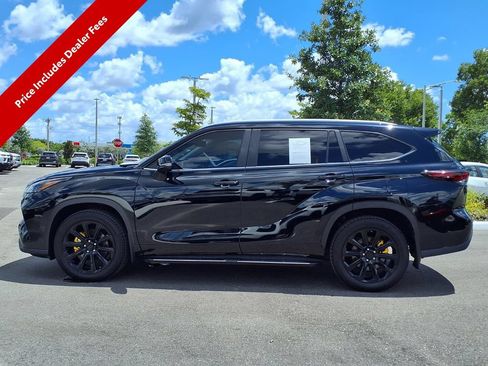 Used 2026 Toyota Highlander XLE AWD/4WD image 4