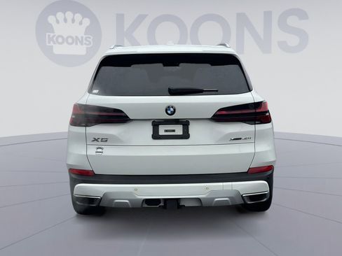 Used 2024 BMW X5 xDrive40i w/ Premium Package image 5
