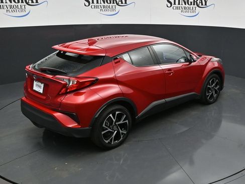 Used 2021 Toyota C-HR XLE FWD image 24