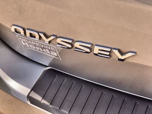 Used 2023 Honda Odyssey Touring image 8
