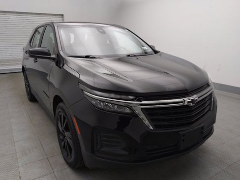 Used 2024 Chevrolet Equinox LS w/ Midnight Edition FWD image 13