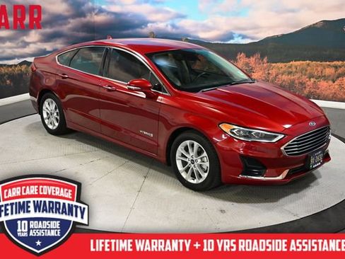 Used 2019 Ford Fusion SEL image 2