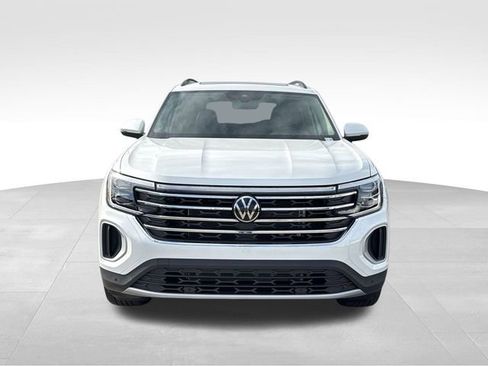 New 2026 Volkswagen Atlas SE FWD image 8
