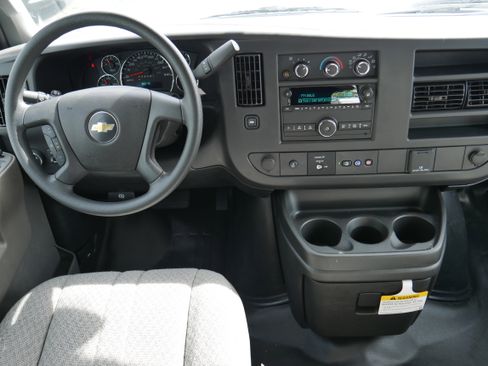 New 2025 Chevrolet Express 3500 w/ Power Convenience Package RWD image 17