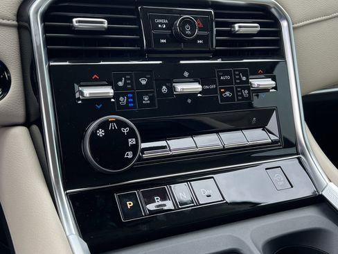 New 2026 Nissan Armada Platinum RWD image 11