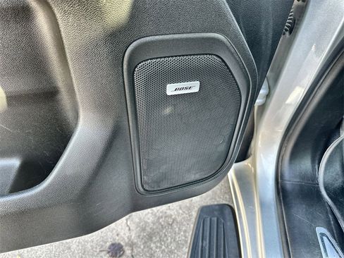 Used 2020 GMC Sierra 2500 SLT image 23