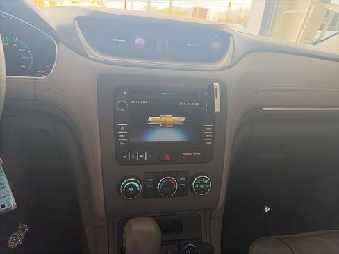 Used 2016 Chevrolet Traverse LS image 8