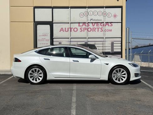 Used 2018 Tesla Model S 75D AWD/4WD image 5