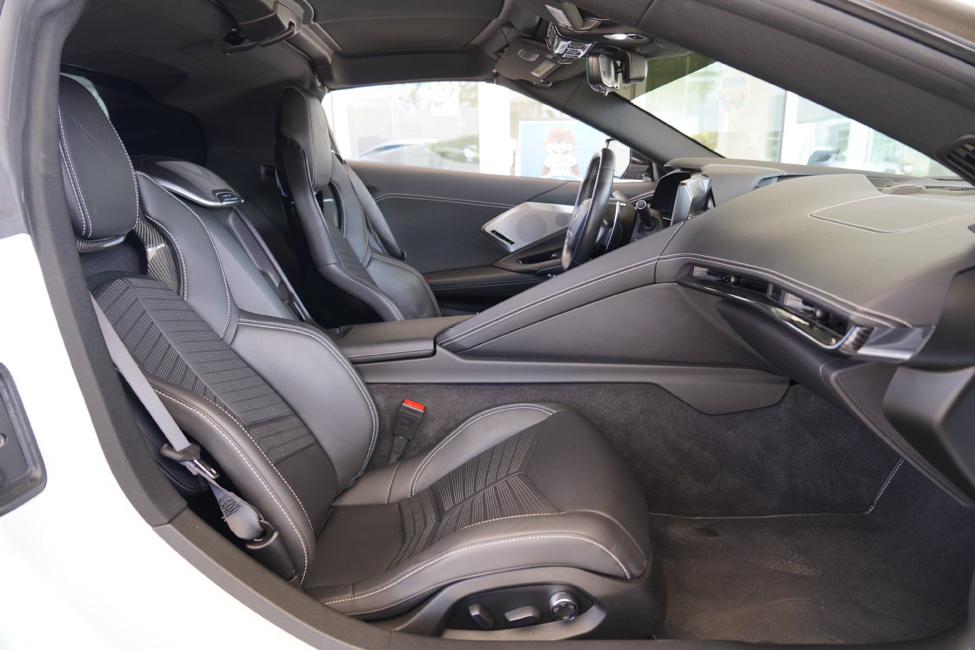Used 2022 Chevrolet Corvette Stingray Preferred Cpe w/ 2LT RWD image 28
