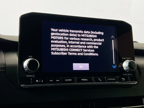 Used 2023 Mitsubishi Outlander ES image 28