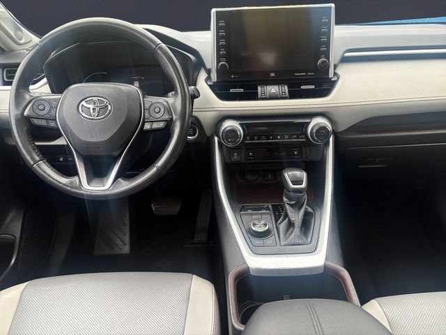 Used 2022 Toyota RAV4 Limited w/ Limited Grade Weather Package AWD/4WD image 10