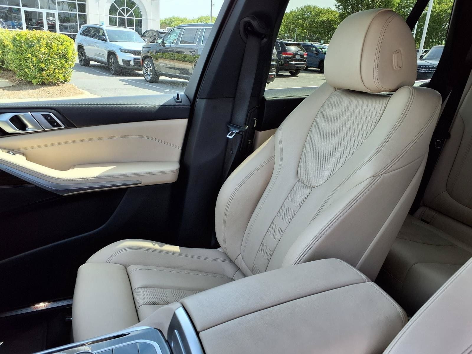 Used 2021 BMW X5 xDrive40i w/ Convenience Package AWD/4WD image 21