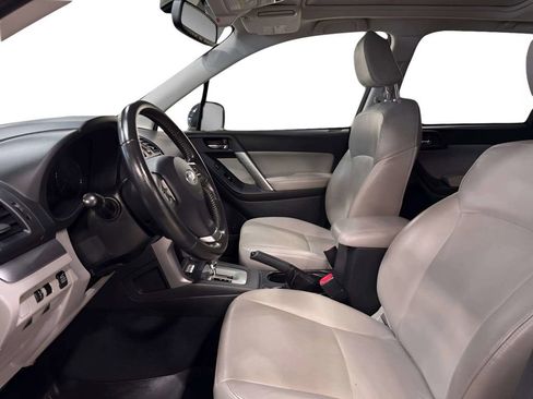 Used 2014 Subaru Forester 2.5i Touring AWD/4WD image 20