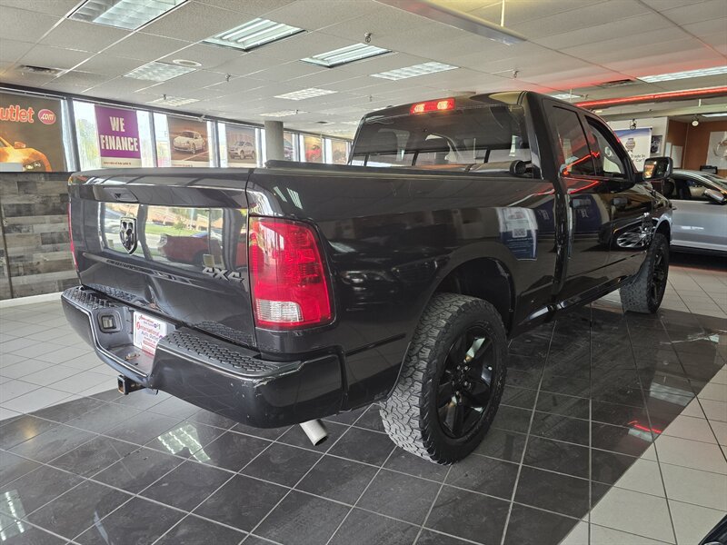 Used 2019 RAM 1500 Express w/ Express Value Package AWD/4WD image 4