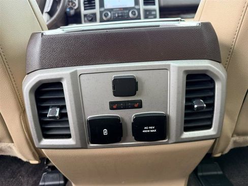 Used 2018 Ford F150 Lariat w/ Equipment Group 502A Luxury AWD/4WD image 24
