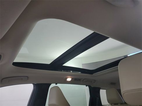 Used 2024 INFINITI QX60 Luxe w/ Performance Audio Package image 22