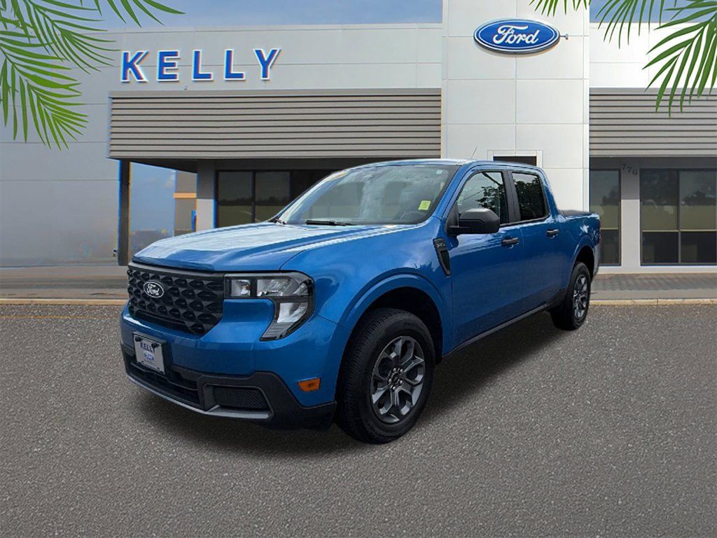 Used 2026 Ford Maverick XLT AWD/4WD image 1