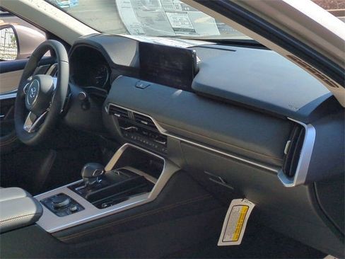 New 2025 MAZDA CX-90 3.3 Turbo w/ Preferred Package image 30