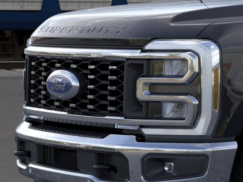New 2026 Ford F350 Lariat w/ Lariat Ultimate Package AWD/4WD image 17