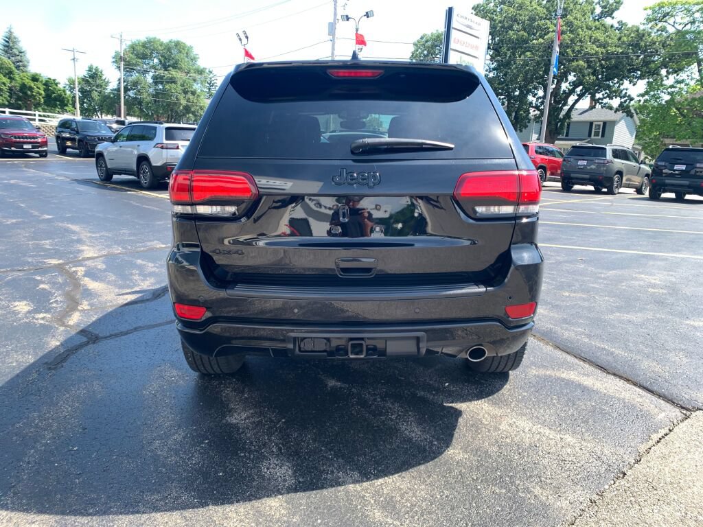 Used 2020 Jeep Grand Cherokee Altitude AWD/4WD image 6