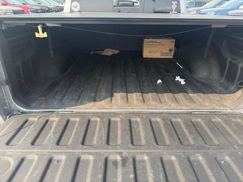 Used 2021 RAM 1500 Laramie AWD/4WD image 5