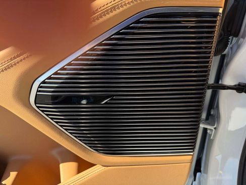 New 2025 Jeep Grand Cherokee Summit image 28