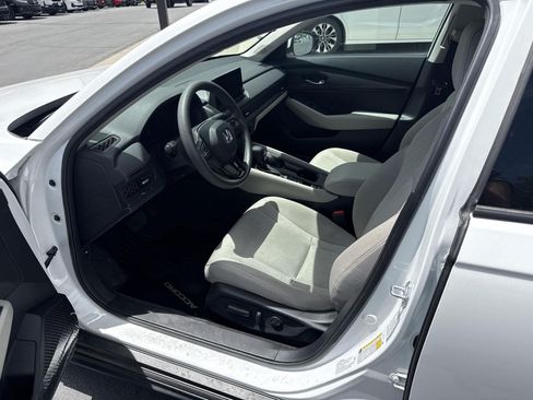 Certified 2023 Honda Accord EX image 14