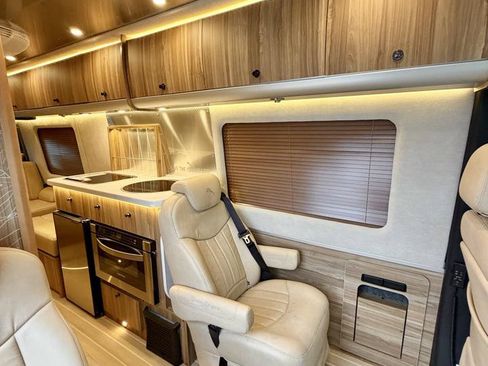 Used 2020 Mercedes-Benz Sprinter 3500 image 65
